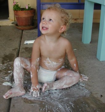 See, I can apply my own sunscreen